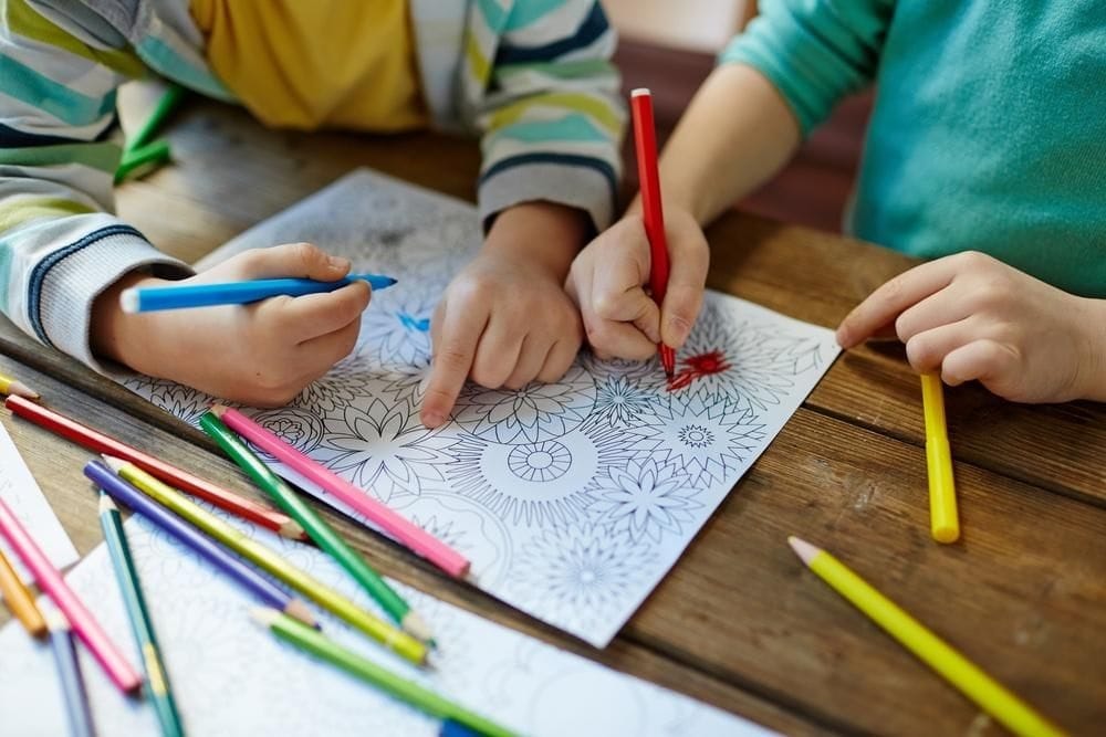 برندهای برتر مداد رنگی