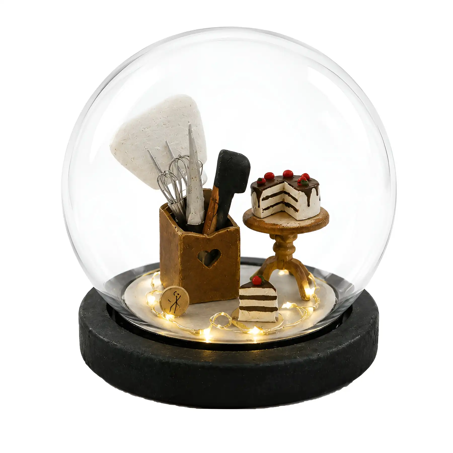 Miniature ball of pastry thread size 15